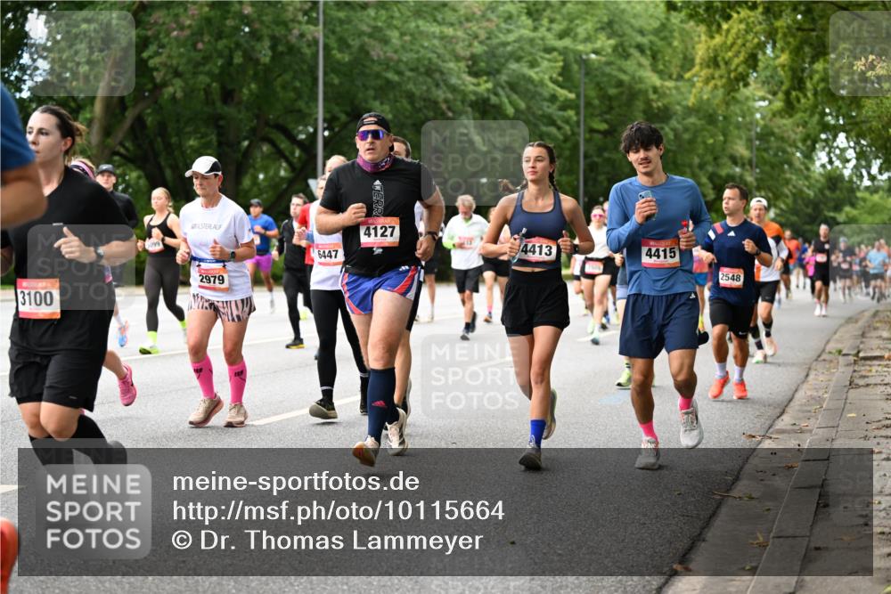 06.09.2026 - CURREX Alsterlauf Dr. Thomas Lammeyer http://msf.ph/oto/10115664 06.09.2026 09:11:06 Laufen 3100, 4127, 5099, 4413, 6447, 4415, 2548, 2979 meine-sportfotos.de