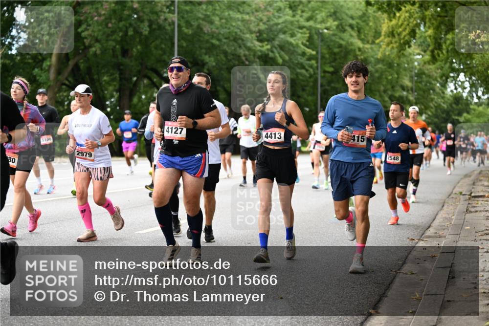 06.09.2026 - CURREX Alsterlauf Dr. Thomas Lammeyer http://msf.ph/oto/10115666 06.09.2026 09:11:07 Laufen 80, 5100, 2979, 4127, 4413, 415, 2548 meine-sportfotos.de