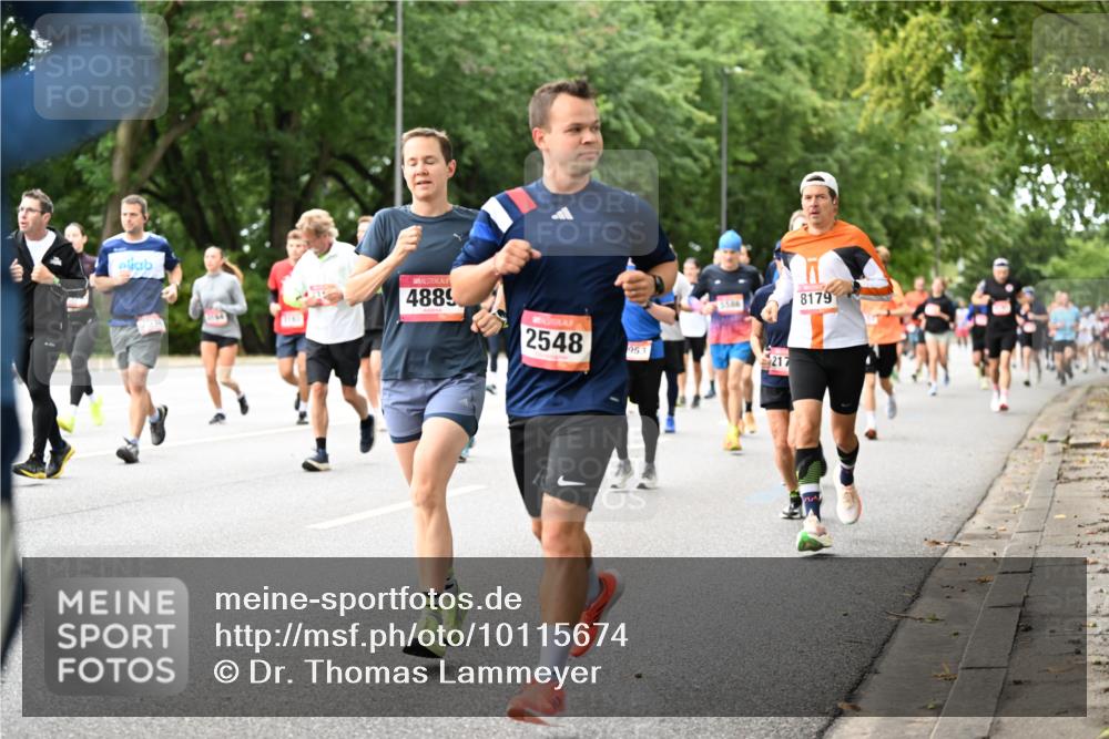 06.09.2026 - CURREX Alsterlauf Dr. Thomas Lammeyer http://msf.ph/oto/10115674 06.09.2026 09:11:09 Laufen 4889, 2548, 953, 217, 8179 meine-sportfotos.de