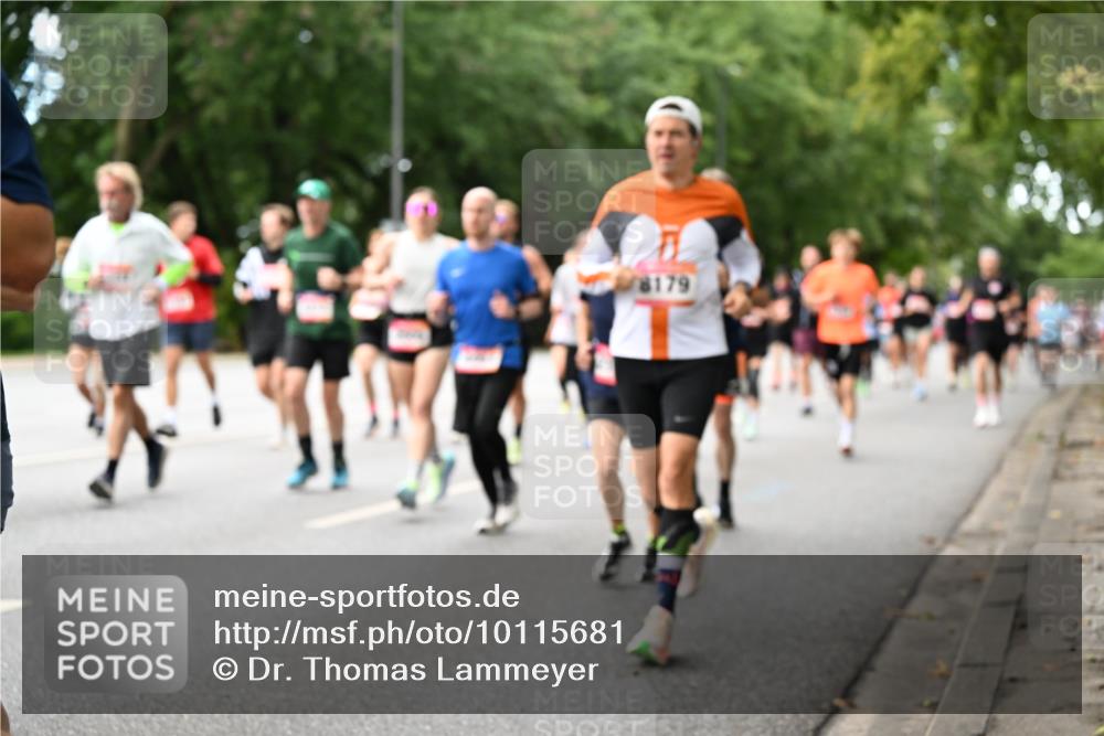 06.09.2026 - CURREX Alsterlauf Dr. Thomas Lammeyer http://msf.ph/oto/10115681 06.09.2026 09:11:10 Laufen 8179 meine-sportfotos.de
