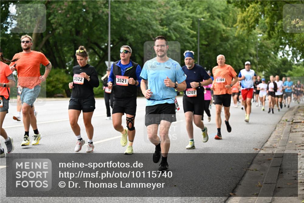 06.09.2026 - CURREX Alsterlauf Dr. Thomas Lammeyer http://msf.ph/oto/10115740 06.09.2026 09:11:19 Laufen 34, 3522, 3521, 1001, 8207, 6164 meine-sportfotos.de
