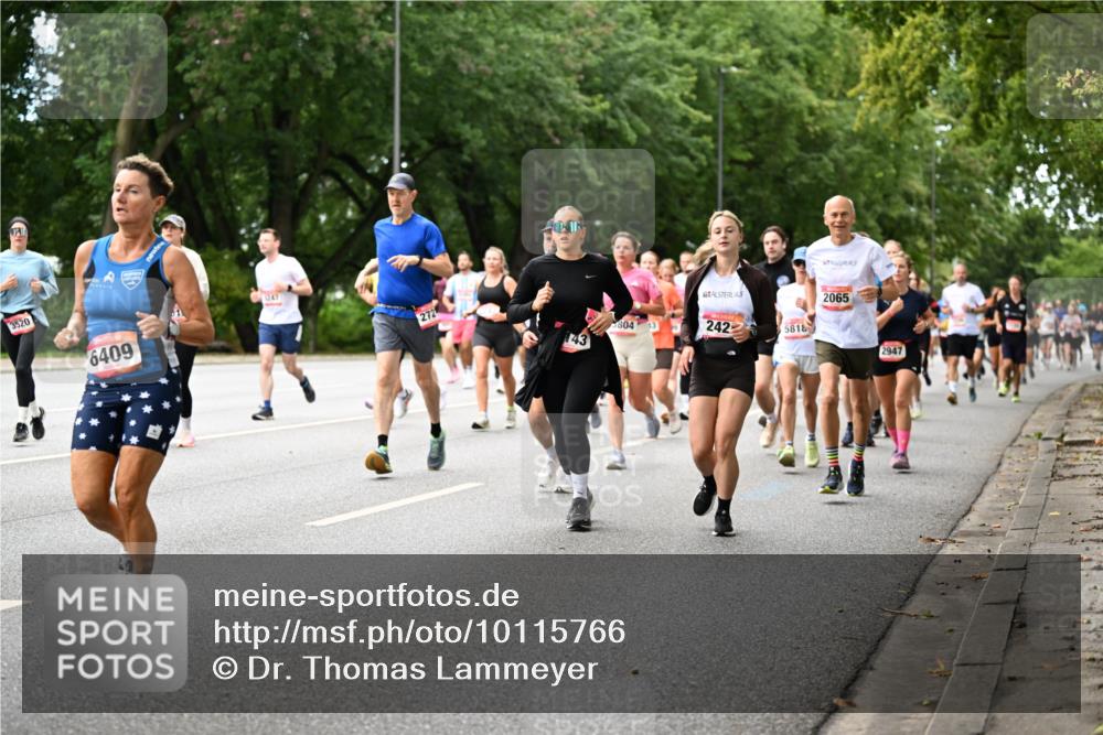 06.09.2026 - CURREX Alsterlauf Dr. Thomas Lammeyer http://msf.ph/oto/10115766 06.09.2026 09:11:25 Laufen 3520, 6409, 247, 272, 143, 5804, 2422, 5818, 2065, 2947 meine-sportfotos.de