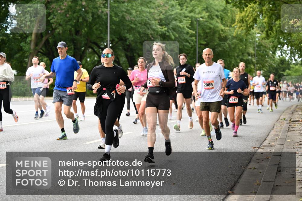 06.09.2026 - CURREX Alsterlauf Dr. Thomas Lammeyer http://msf.ph/oto/10115773 06.09.2026 09:11:26 Laufen 519, 5247, 27, 8187, 2065, 2947 meine-sportfotos.de