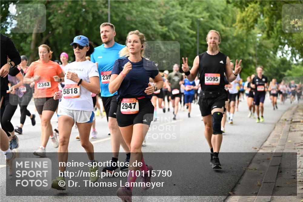 06.09.2026 - CURREX Alsterlauf Dr. Thomas Lammeyer http://msf.ph/oto/10115790 06.09.2026 09:11:28 Laufen 2343, 130, 239, 5818, 2947, 5095 meine-sportfotos.de