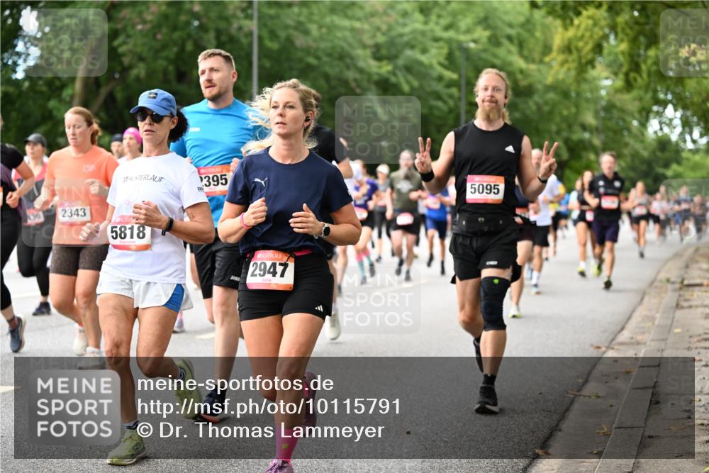 06.09.2026 - CURREX Alsterlauf Dr. Thomas Lammeyer http://msf.ph/oto/10115791 06.09.2026 09:11:28 Laufen 50, 2343, 395, 5818, 2947, 5095 meine-sportfotos.de