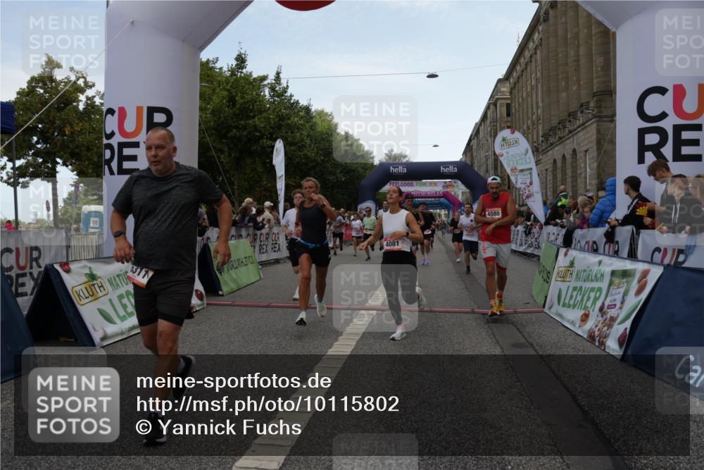 06.09.2026 - CURREX Alsterlauf Yannick Fuchs http://msf.ph/oto/10115802 06.09.2026 09:58:57 Ziel 2060, 2065, 2649, 2711, 2981, 3049, 3203, 3313, 3323, 3765, 4048, 4080, 4081, 4299, 4605, 4779, 5099, 5100, 5557, 5661, 6064, 6065, 6311, 8051, 8265 meine-sportfotos.de
