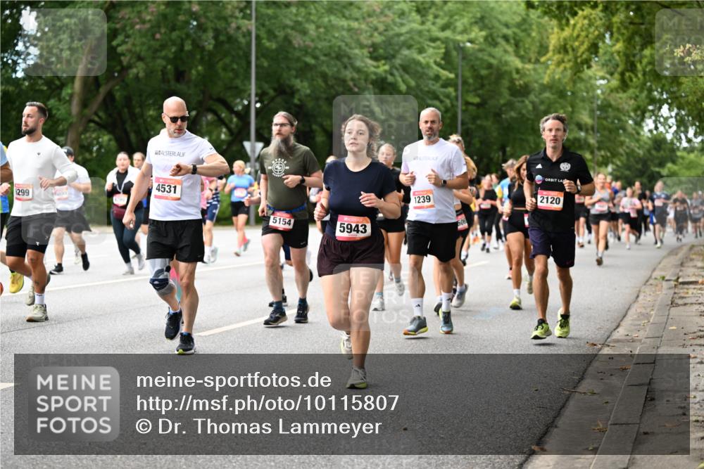 06.09.2026 - CURREX Alsterlauf Dr. Thomas Lammeyer http://msf.ph/oto/10115807 06.09.2026 09:11:31 Laufen 4531, 299, 5154, 5943, 1239, 606, 2120 meine-sportfotos.de
