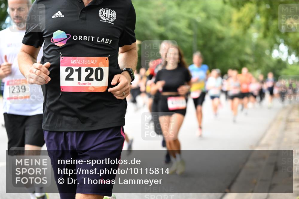 06.09.2026 - CURREX Alsterlauf Dr. Thomas Lammeyer http://msf.ph/oto/10115814 06.09.2026 09:11:33 Laufen 1239, 2120 meine-sportfotos.de