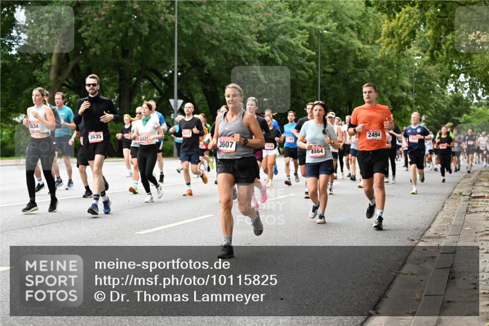 06.09.2026 - CURREX Alsterlauf Dr. Thomas Lammeyer http://msf.ph/oto/10115825 06.09.2026 09:11:36 Laufen 3634, 3507, 3635, 0522, 5707, 3607, 2430, 4464, 2494, 2931 meine-sportfotos.de