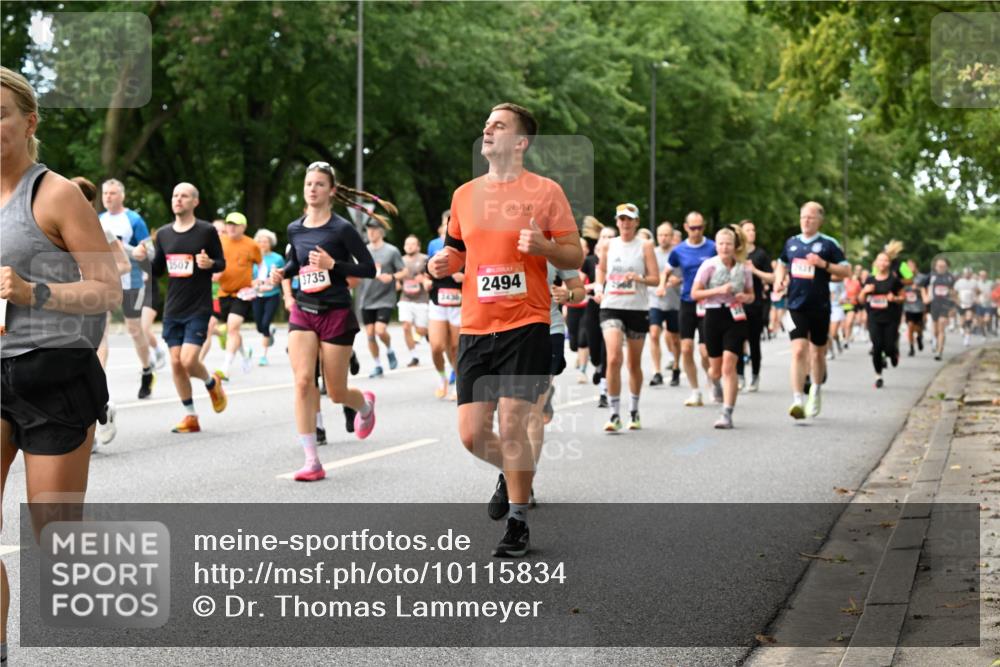06.09.2026 - CURREX Alsterlauf Dr. Thomas Lammeyer http://msf.ph/oto/10115834 06.09.2026 09:11:38 Laufen 507, 3735, 2494 meine-sportfotos.de