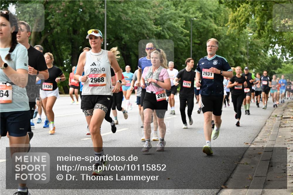 06.09.2026 - CURREX Alsterlauf Dr. Thomas Lammeyer http://msf.ph/oto/10115852 06.09.2026 09:11:40 Laufen 64, 2430, 2968, 2476, 6379, 2931, 653 meine-sportfotos.de