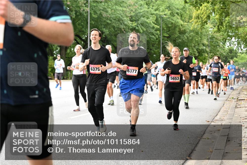 06.09.2026 - CURREX Alsterlauf Dr. Thomas Lammeyer http://msf.ph/oto/10115864 06.09.2026 09:11:43 Laufen 8, 145, 6379, 6377, 5653, 5810 meine-sportfotos.de