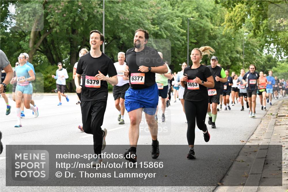 06.09.2026 - CURREX Alsterlauf Dr. Thomas Lammeyer http://msf.ph/oto/10115866 06.09.2026 09:11:43 Laufen 3, 30, 4, 6379, 2800, 6377, 087, 5653, 2257, 5810 meine-sportfotos.de