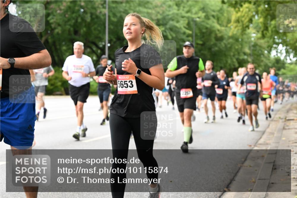 06.09.2026 - CURREX Alsterlauf Dr. Thomas Lammeyer http://msf.ph/oto/10115874 06.09.2026 09:11:44 Laufen 5653 meine-sportfotos.de