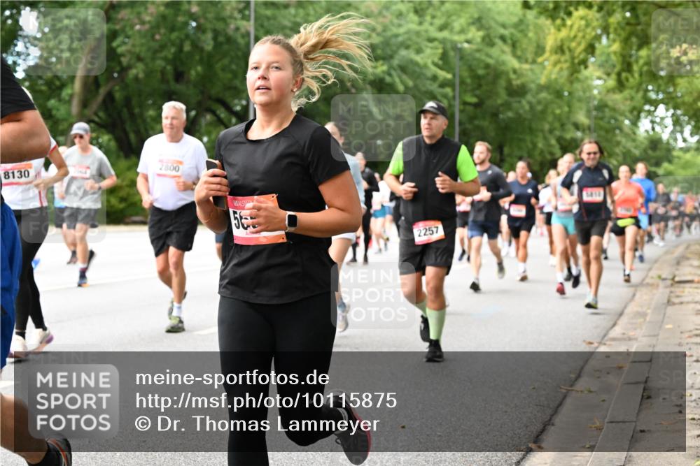 06.09.2026 - CURREX Alsterlauf Dr. Thomas Lammeyer http://msf.ph/oto/10115875 06.09.2026 09:11:44 Laufen 8130, 2800, 56, 2257, 5410 meine-sportfotos.de