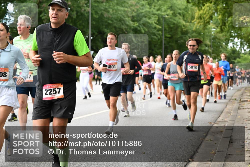 06.09.2026 - CURREX Alsterlauf Dr. Thomas Lammeyer http://msf.ph/oto/10115886 06.09.2026 09:11:46 Laufen 08, 37, 2257, 4801, 480, 5810 meine-sportfotos.de