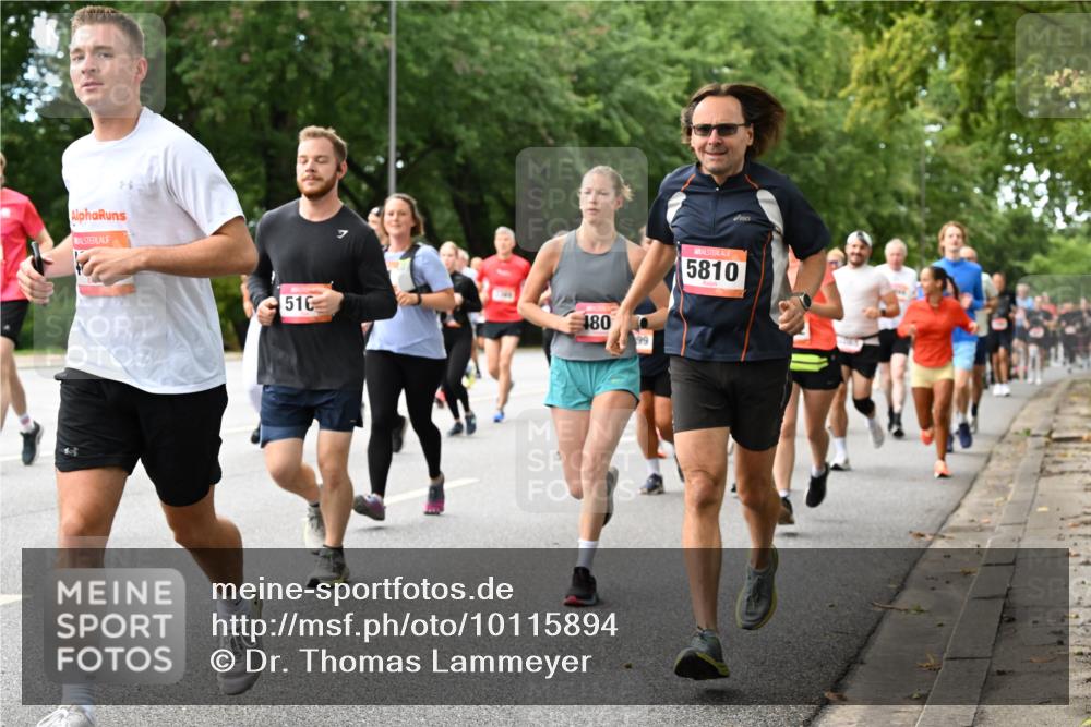 06.09.2026 - CURREX Alsterlauf Dr. Thomas Lammeyer http://msf.ph/oto/10115894 06.09.2026 09:11:47 Laufen 510, 480, 99, 5810 meine-sportfotos.de