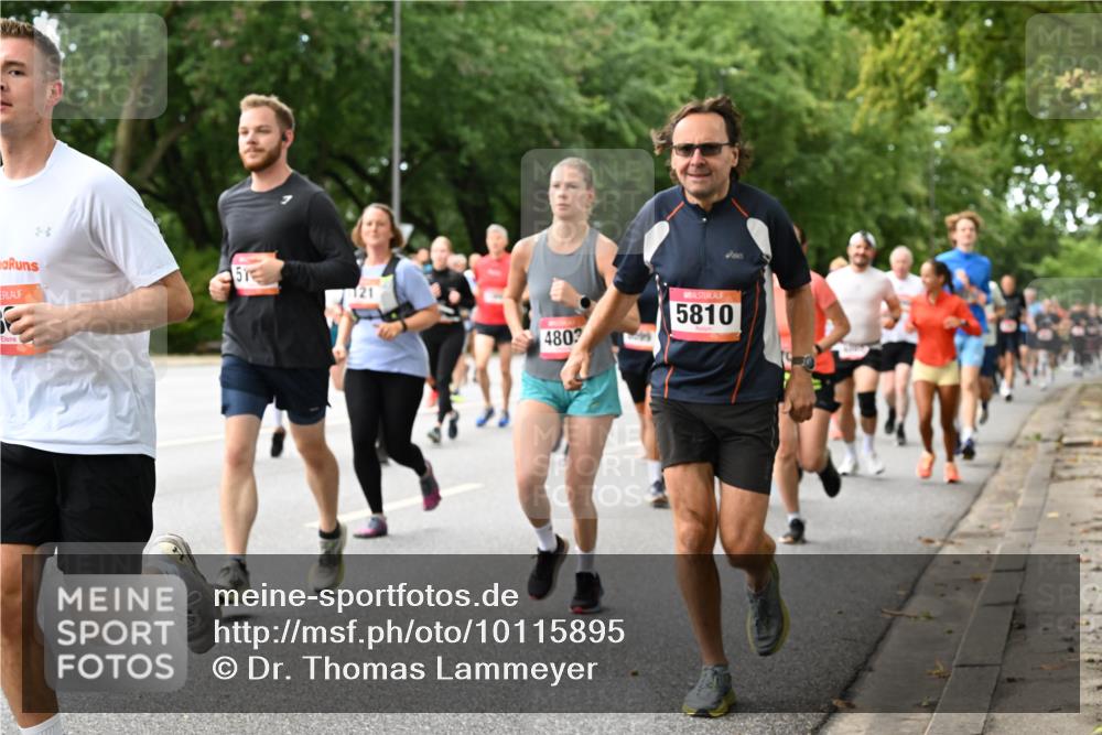 06.09.2026 - CURREX Alsterlauf Dr. Thomas Lammeyer http://msf.ph/oto/10115895 06.09.2026 09:11:47 Laufen 57, 121, 4803, 5810 meine-sportfotos.de