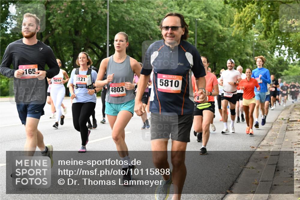 06.09.2026 - CURREX Alsterlauf Dr. Thomas Lammeyer http://msf.ph/oto/10115898 06.09.2026 09:11:47 Laufen 165, 4244, 3121, 4803, 5810, 2, 4865 meine-sportfotos.de