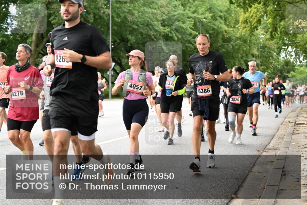 06.09.2026 - CURREX Alsterlauf Dr. Thomas Lammeyer http://msf.ph/oto/10115950 06.09.2026 09:11:55 Laufen 873, 49, 4276, 826, 4057, 2374, 6386, 3825, 916 meine-sportfotos.de