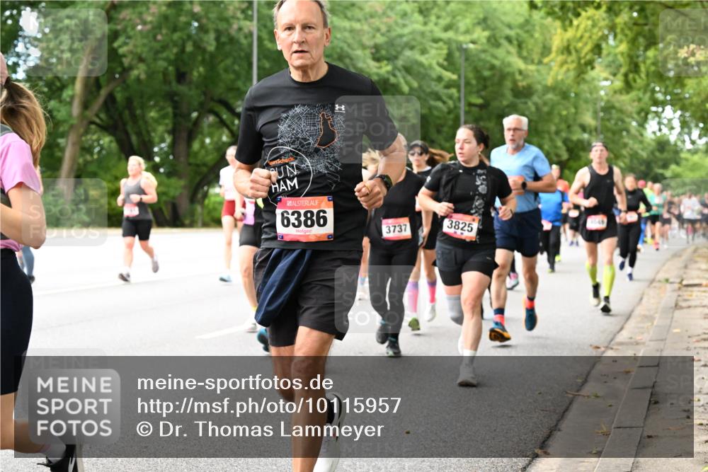 06.09.2026 - CURREX Alsterlauf Dr. Thomas Lammeyer http://msf.ph/oto/10115957 06.09.2026 09:11:56 Laufen 1, 6386, 3737, 3825 meine-sportfotos.de