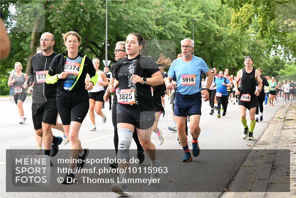 06.09.2026 - CURREX Alsterlauf Dr. Thomas Lammeyer http://msf.ph/oto/10115963 06.09.2026 09:11:57 Laufen 4701, 373, 2374, 3825, 99, 5916, 4049 meine-sportfotos.de