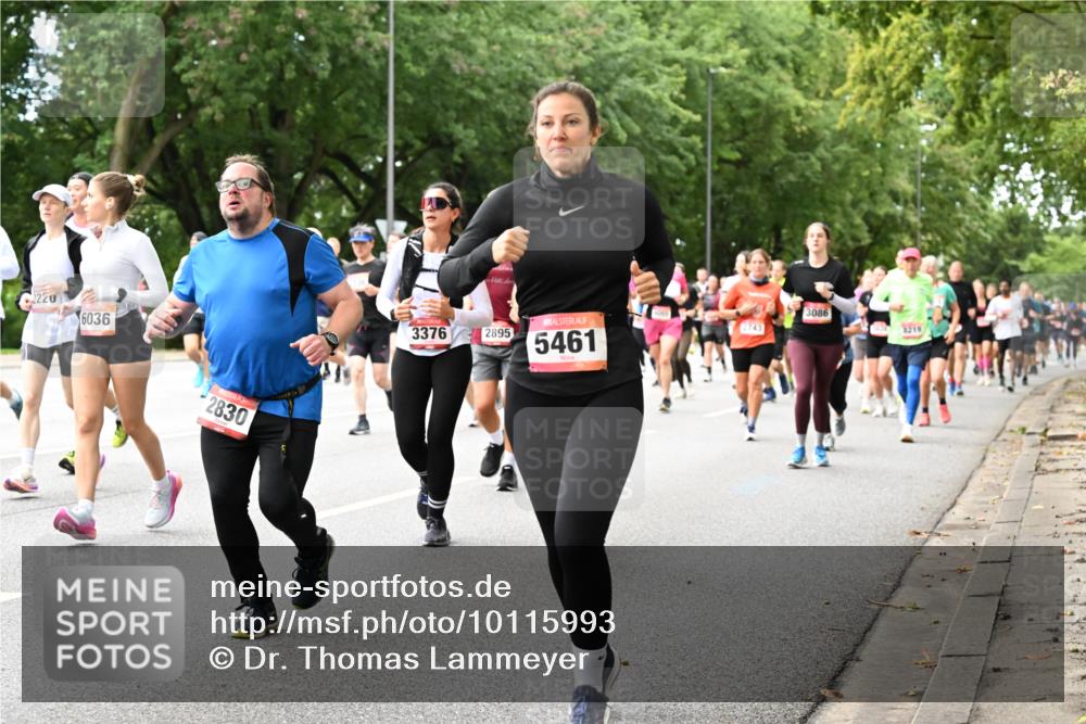 06.09.2026 - CURREX Alsterlauf Dr. Thomas Lammeyer http://msf.ph/oto/10115993 06.09.2026 09:12:02 Laufen 220, 6036, 2830, 3376, 2895, 5461, 2743, 3086, 219 meine-sportfotos.de