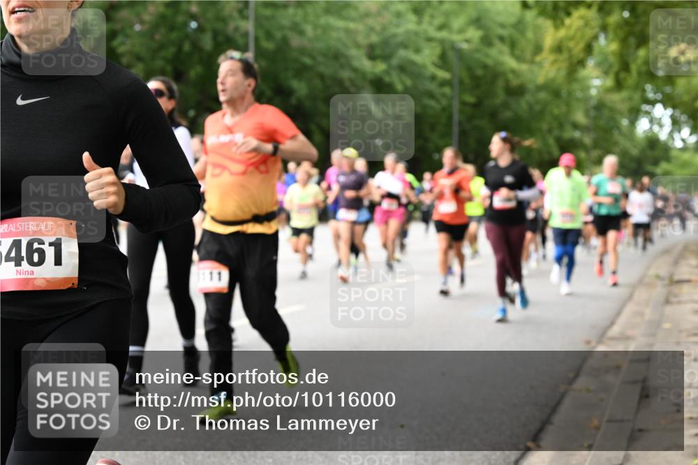 06.09.2026 - CURREX Alsterlauf Dr. Thomas Lammeyer http://msf.ph/oto/10116000 06.09.2026 09:12:03 Laufen 5461 meine-sportfotos.de