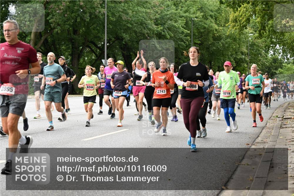 06.09.2026 - CURREX Alsterlauf Dr. Thomas Lammeyer http://msf.ph/oto/10116009 06.09.2026 09:12:04 Laufen 2895, 279, 6018, 6244, 565, 8331, 4454, 405, 2743, 086, 5256, 46, 8219, 5071 meine-sportfotos.de