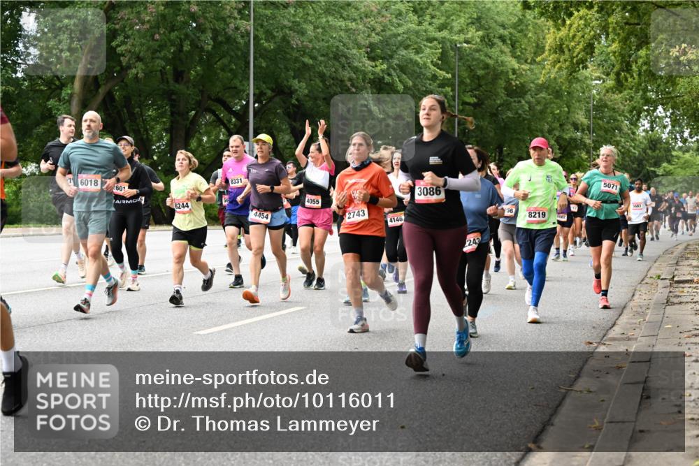 06.09.2026 - CURREX Alsterlauf Dr. Thomas Lammeyer http://msf.ph/oto/10116011 06.09.2026 09:12:04 Laufen 76018, 2601, 56, 6244, 8331, 4454, 4055, 2743, 4146, 3086, 256, 243, 8219, 5071, 5683 meine-sportfotos.de