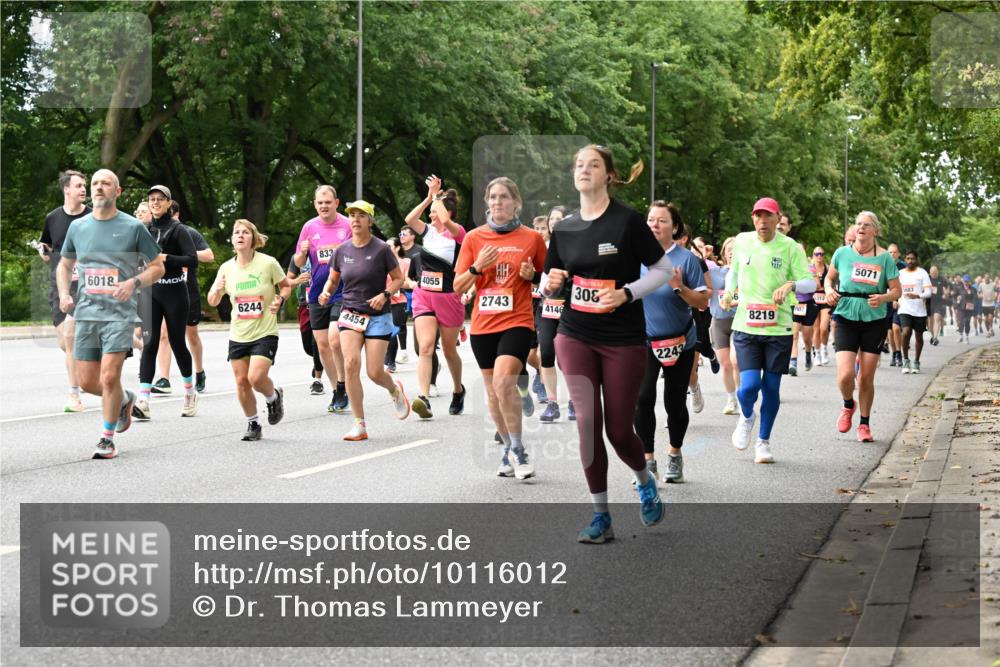 06.09.2026 - CURREX Alsterlauf Dr. Thomas Lammeyer http://msf.ph/oto/10116012 06.09.2026 09:12:04 Laufen 6018, 833, 4055, 6244, 4454, 2743, 4146, 308, 5071, 2243, 8219, 5683 meine-sportfotos.de