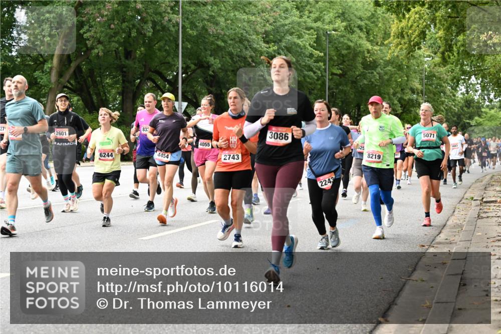 06.09.2026 - CURREX Alsterlauf Dr. Thomas Lammeyer http://msf.ph/oto/10116014 06.09.2026 09:12:05 Laufen 27, 2601, 833, 6244, 4454, 4055, 2743, 3086, 2243, 625, 8219, 5071, 5683 meine-sportfotos.de