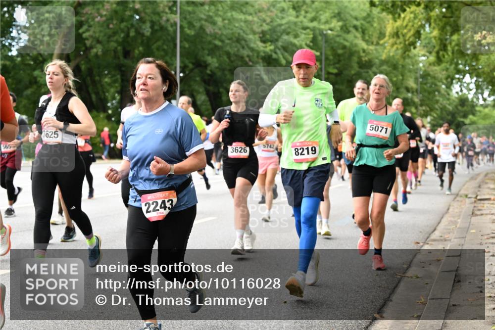 06.09.2026 - CURREX Alsterlauf Dr. Thomas Lammeyer http://msf.ph/oto/10116028 06.09.2026 09:12:07 Laufen 565, 3625, 2243, 3626, 8219, 5071 meine-sportfotos.de