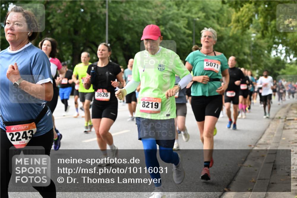 06.09.2026 - CURREX Alsterlauf Dr. Thomas Lammeyer http://msf.ph/oto/10116031 06.09.2026 09:12:07 Laufen 2243, 3626, 8219, 5071 meine-sportfotos.de