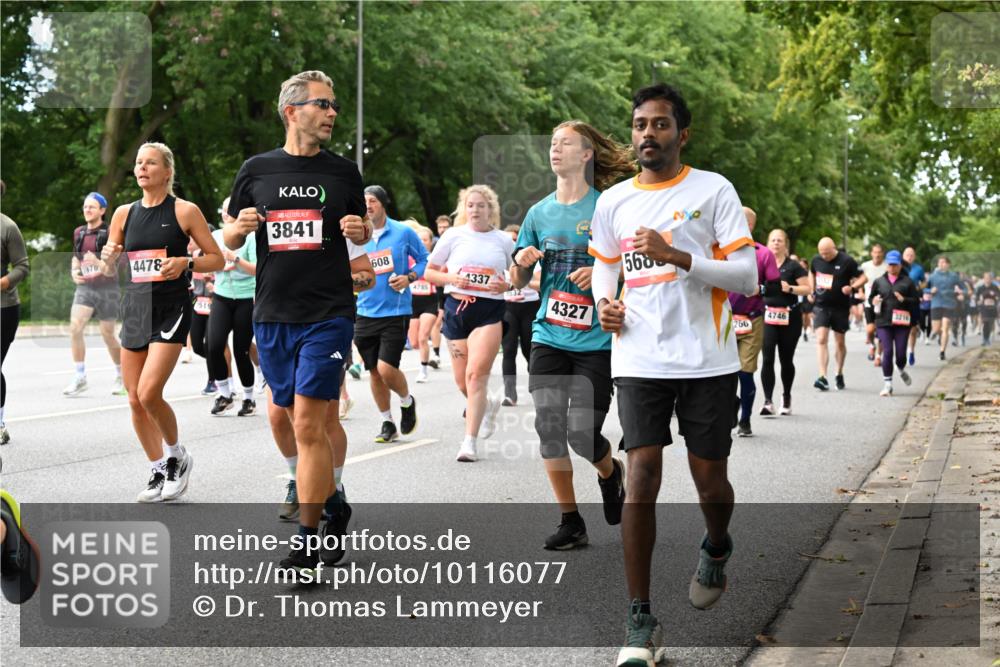 06.09.2026 - CURREX Alsterlauf Dr. Thomas Lammeyer http://msf.ph/oto/10116077 06.09.2026 09:12:14 Laufen 1970, 4478, 519, 3841, 608, 4785, 4337, 4327, 568, 22, 266, 4746, 3210 meine-sportfotos.de