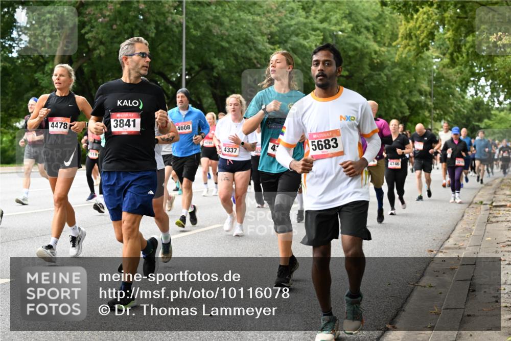 06.09.2026 - CURREX Alsterlauf Dr. Thomas Lammeyer http://msf.ph/oto/10116078 06.09.2026 09:12:14 Laufen 4478, 519, 3841, 4608, 4285, 4337, 4, 5683, 4746 meine-sportfotos.de