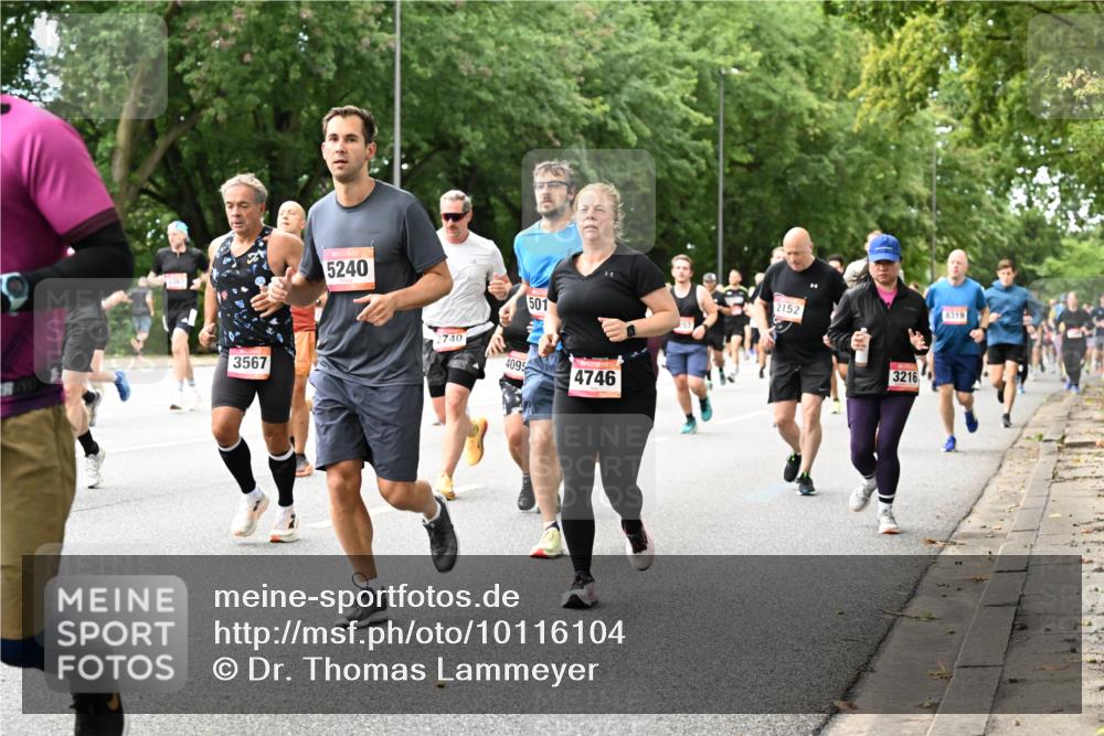 06.09.2026 - CURREX Alsterlauf Dr. Thomas Lammeyer http://msf.ph/oto/10116104 06.09.2026 09:12:17 Laufen 3567, 5240, 501, 2740, 4095, 4746, 2152, 3216, 8319 meine-sportfotos.de