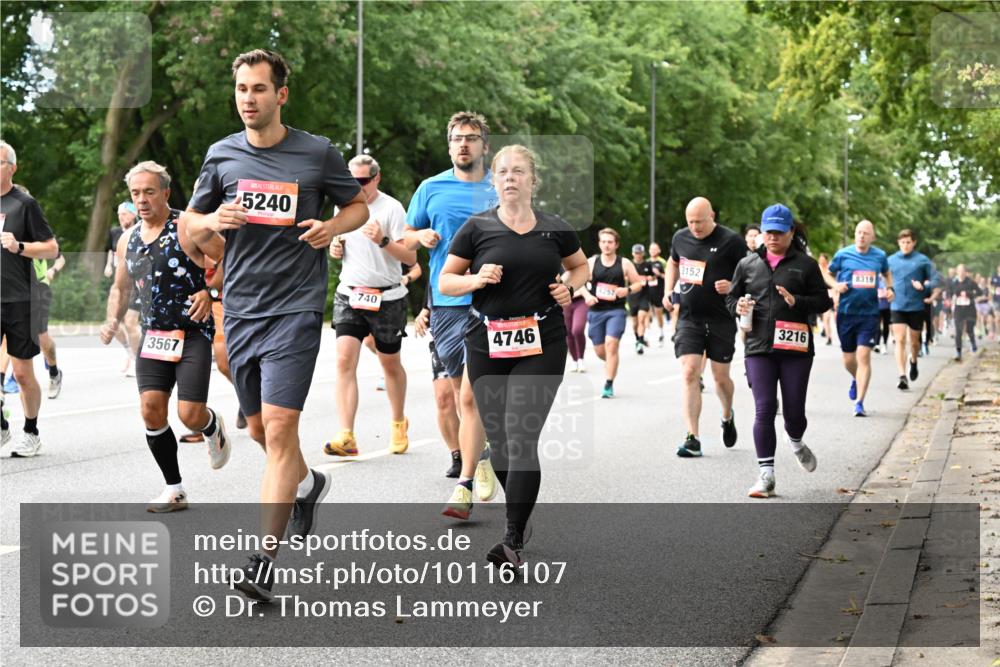 06.09.2026 - CURREX Alsterlauf Dr. Thomas Lammeyer http://msf.ph/oto/10116107 06.09.2026 09:12:17 Laufen 3567, 5240, 740, 4746, 2152, 3216, 8319 meine-sportfotos.de