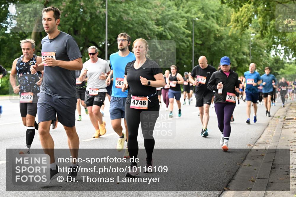 06.09.2026 - CURREX Alsterlauf Dr. Thomas Lammeyer http://msf.ph/oto/10116109 06.09.2026 09:12:18 Laufen 3567, 2740, 501, 4746, 2152, 3216 meine-sportfotos.de