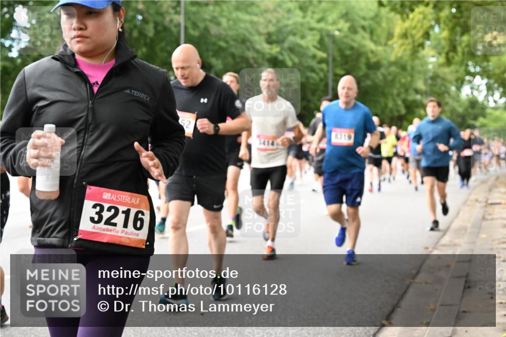 06.09.2026 - CURREX Alsterlauf Dr. Thomas Lammeyer http://msf.ph/oto/10116128 06.09.2026 09:12:20 Laufen 3216, 8319 meine-sportfotos.de