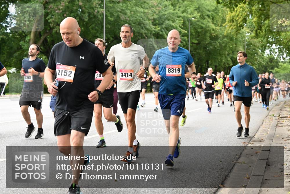 06.09.2026 - CURREX Alsterlauf Dr. Thomas Lammeyer http://msf.ph/oto/10116131 06.09.2026 09:12:21 Laufen 3068, 2152, 407, 3414, 8319 meine-sportfotos.de