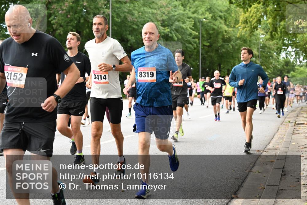 06.09.2026 - CURREX Alsterlauf Dr. Thomas Lammeyer http://msf.ph/oto/10116134 06.09.2026 09:12:21 Laufen 2152, 3414, 8319, 4121 meine-sportfotos.de
