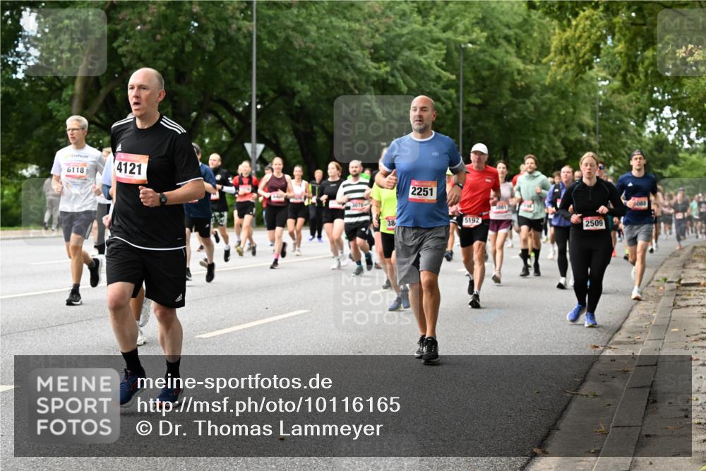 06.09.2026 - CURREX Alsterlauf Dr. Thomas Lammeyer http://msf.ph/oto/10116165 06.09.2026 09:12:25 Laufen 6118, 4121, 38, 2251, 5192, 3801, 2509, 088 meine-sportfotos.de