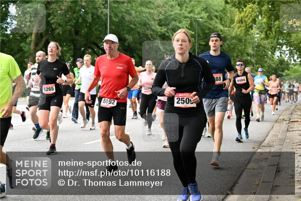 06.09.2026 - CURREX Alsterlauf Dr. Thomas Lammeyer http://msf.ph/oto/10116188 06.09.2026 09:12:28 Laufen 30, 5265, 5192, 4256, 2509, 88, 4484 meine-sportfotos.de