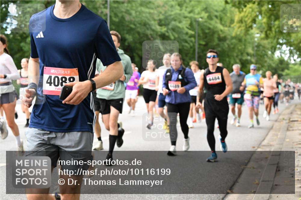 06.09.2026 - CURREX Alsterlauf Dr. Thomas Lammeyer http://msf.ph/oto/10116199 06.09.2026 09:12:30 Laufen 4089, 4489, 4484 meine-sportfotos.de
