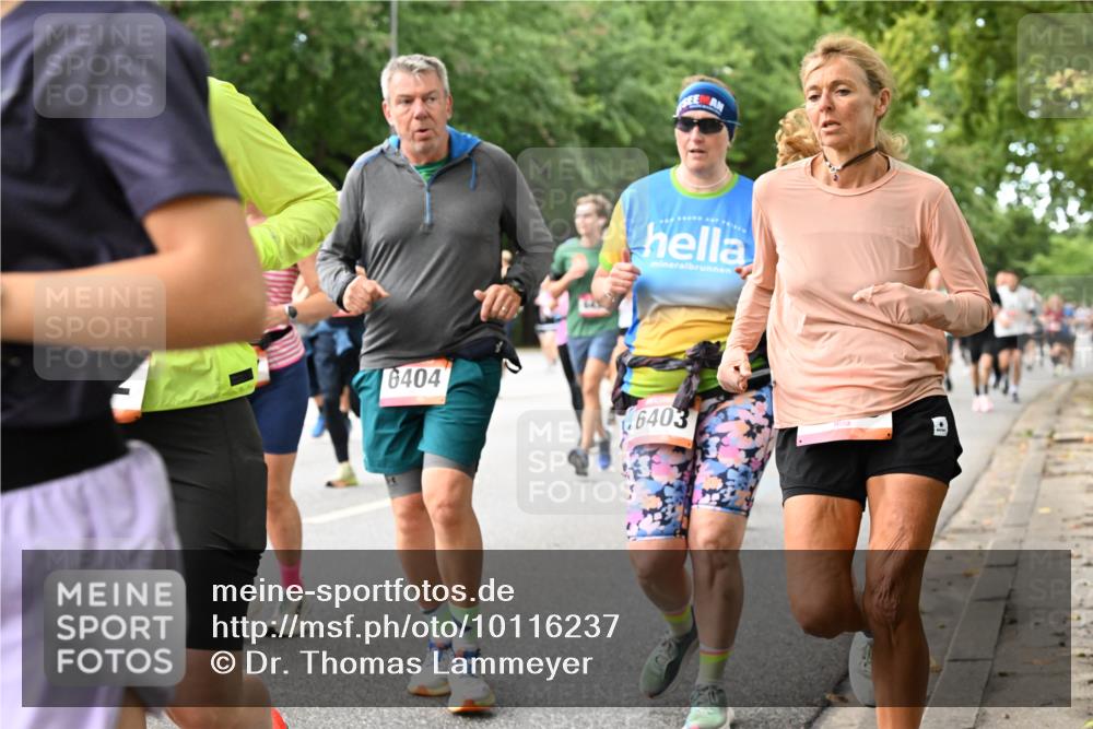 06.09.2026 - CURREX Alsterlauf Dr. Thomas Lammeyer http://msf.ph/oto/10116237 06.09.2026 09:12:35 Laufen 6404, 6403 meine-sportfotos.de