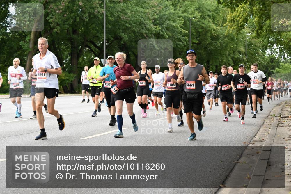 06.09.2026 - CURREX Alsterlauf Dr. Thomas Lammeyer http://msf.ph/oto/10116260 06.09.2026 09:12:38 Laufen 4580, 605, 5891, 4352, 19, 3584, 5523, 6106, 5661, 4925, 5072, 17, 304, 5166 meine-sportfotos.de