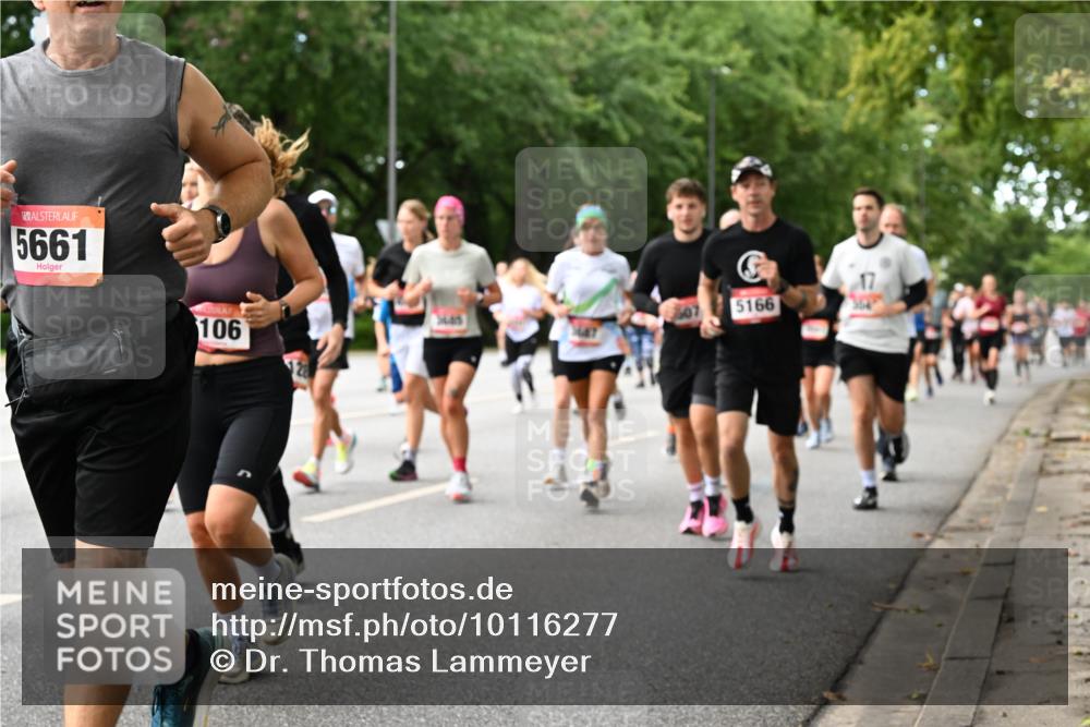 06.09.2026 - CURREX Alsterlauf Dr. Thomas Lammeyer http://msf.ph/oto/10116277 06.09.2026 09:12:40 Laufen 5661, 106, 5166, 17 meine-sportfotos.de