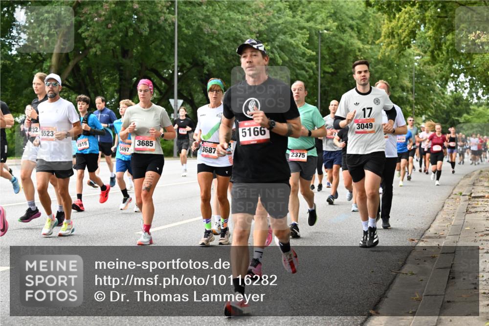 06.09.2026 - CURREX Alsterlauf Dr. Thomas Lammeyer http://msf.ph/oto/10116282 06.09.2026 09:12:41 Laufen 132, 5523, 4916, 3685, 5497, 3687, 5166, 2375, 17, 3049, 6034 meine-sportfotos.de