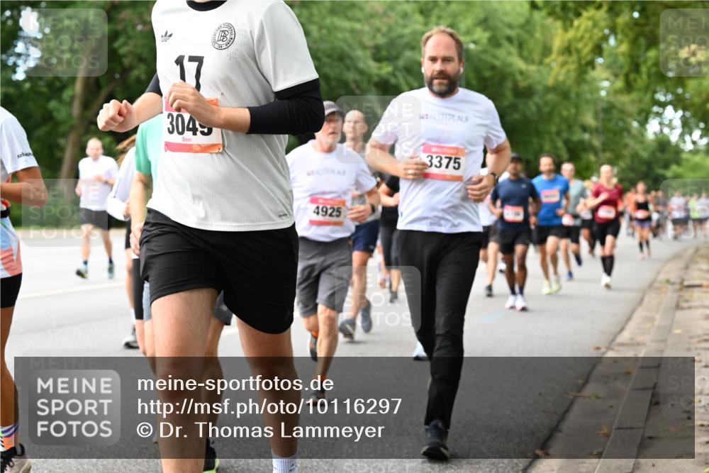 06.09.2026 - CURREX Alsterlauf Dr. Thomas Lammeyer http://msf.ph/oto/10116297 06.09.2026 09:12:43 Laufen 17, 3045, 4925, 3375 meine-sportfotos.de